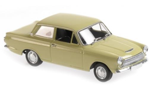 Diecast model cars Ford Cortina 1/43 Maxichamps MkI green RHD 1962 Ford Cortina 1/43 Maxichamps MkI green RHD 1962 diecast model cars
