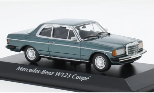Diecast model cars Mercedes 230 1/43 Maxichamps CE (C123) metallise türkis 1976 Mercedes 230 1/43 Maxichamps CE (C123) metallise türkis 1976 diecast model cars