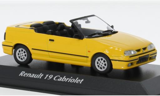 Diecast model cars Renault 19 1/43 Maxichamps cabriolet yellow 92 Renault 19 1/43 Maxichamps cabriolet yellow 92 diecast model cars