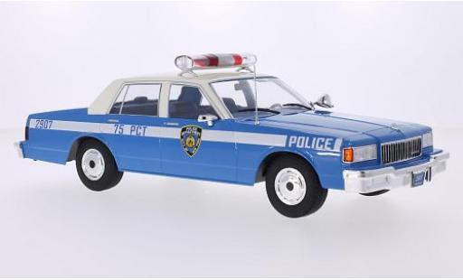 Diecast model cars Chevrolet Caprice Classic 1/18 MCG Sedan blue Police 1985 les portes et capos fermé Chevrolet Caprice Classic 1/18 MCG Sedan blue Police 1985 les portes et capos fermé diecast model cars