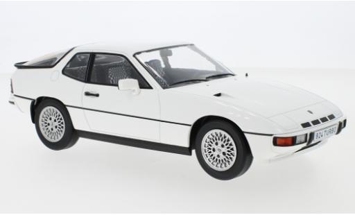 Diecast model cars Porsche 924 1/18 MCG Turbo white 1979 Porsche 924 1/18 MCG Turbo white 1979 diecast model cars