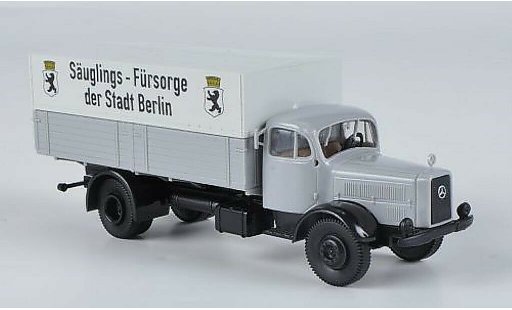 Mercedes L4500 Base 1/87 Brekina Sauglings-Fursorge der Stadt Berlin diecast model cars