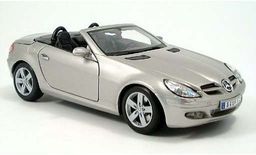 Mercedes Classe SLK Base 1/18 Maisto greygrey open 2004 diecast model cars
