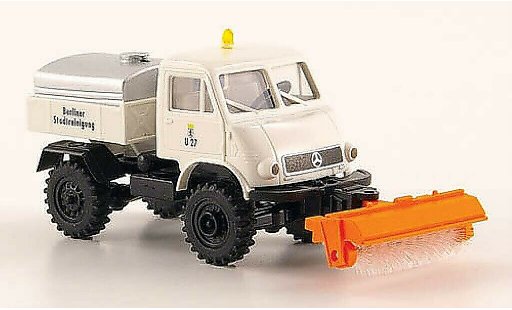 Mercedes Unimog 401-404 1/87 Brekina 402 BSR u 27 with Frontkehrer and Tank diecast model cars