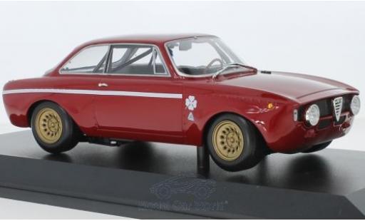 Diecast model cars Alfa Romeo GT 1/18 Minichamps A 1300 Junior red 1971 Alfa Romeo GT 1/18 Minichamps A 1300 Junior red 1971 diecast model cars