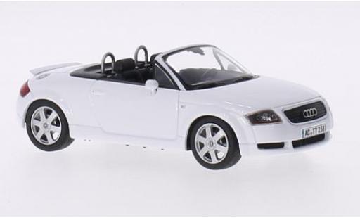 Diecast model cars Audi TT 1/43 Minichamps Roadster white 1999 Audi TT 1/43 Minichamps Roadster white 1999 diecast model cars