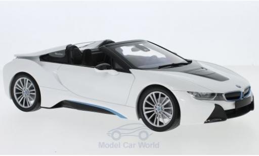 Diecast model cars Bmw i8 1/18 Minichamps Roadster (I15) metallic white 2018 Bmw i8 1/18 Minichamps Roadster (I15) metallic white 2018 diecast model cars