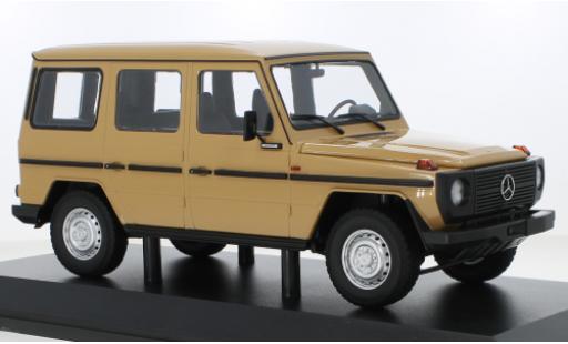 Diecast model cars Mercedes Classe G 1/18 Minichamps G-Modell LWB (W460) beige 1980 Mercedes Classe G 1/18 Minichamps G-Modell LWB (W460) beige 1980 diecast model cars
