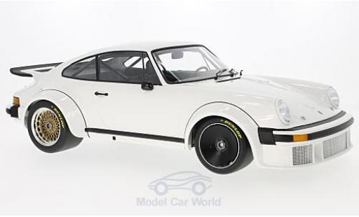 Diecast model cars Porsche 934 1976 1/12 Minichamps white 1976 Porsche 934 1976 1/12 Minichamps white 1976 diecast model cars