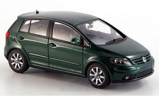 Diecast model cars Volkswagen Golf V 1/43 Minichamps Plus metallic green 2004 Volkswagen Golf V 1/43 Minichamps Plus metallic green 2004 diecast model cars