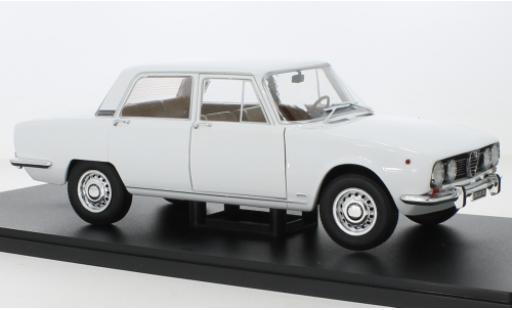 Diecast model cars Alfa Romeo 1750 1/18 Mitica Berlina white 1969 Alfa Romeo 1750 1/18 Mitica Berlina white 1969 diecast model cars