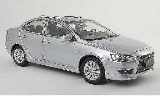 Mitsubishi Lancer EX 1/18 Paudi grey 2012 diecast model cars