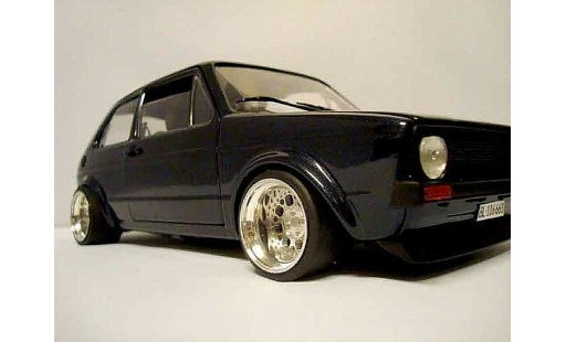 Volkswagen Golf GTI 1/18 Solido German Look pneux flancs tendus diecast model cars