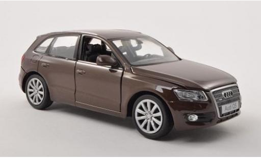 Diecast model cars Audi Q5 1/24 Motormax metallic brown Audi Q5 1/24 Motormax metallic brown diecast model cars