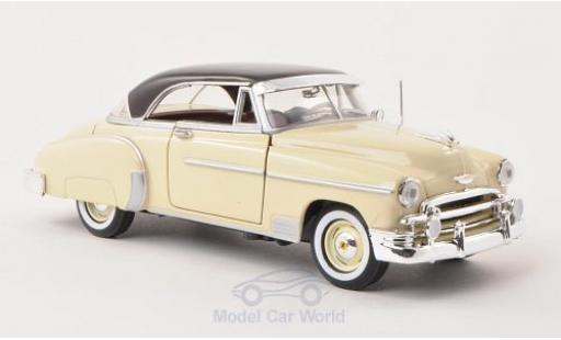 Diecast model cars Chevrolet Bel Air 1/24 Motormax Hardtop beige/brown 1950 Chevrolet Bel Air 1/24 Motormax Hardtop beige/brown 1950 diecast model cars