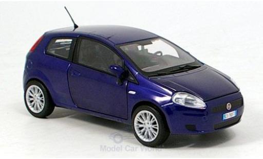 Fiat Grande Punto 1/24 Motormax metallic blue 2007 diecast model cars
