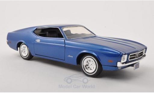 Diecast model cars Ford Mustang 1971 1/24 Motormax Sportsroof metallic blue 1971 Ford Mustang 1971 1/24 Motormax Sportsroof metallic blue 1971 diecast model cars