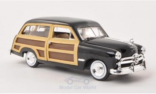 Ford Woody 1/24 Motormax Wagon black/Holzoptik 1949 ohne Vitrine diecast model cars