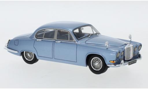 Diecast model cars Jaguar 420 1/43 Neo metallic blue RHD 1967 Jaguar 420 1/43 Neo metallic blue RHD 1967 diecast model cars