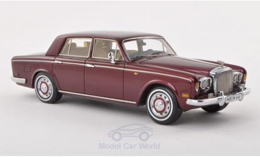 Diecast model cars Bentley T1 1/43 Neo Saloon metallic red 1974 Bentley T1 1/43 Neo Saloon metallic red 1974 diecast model cars
