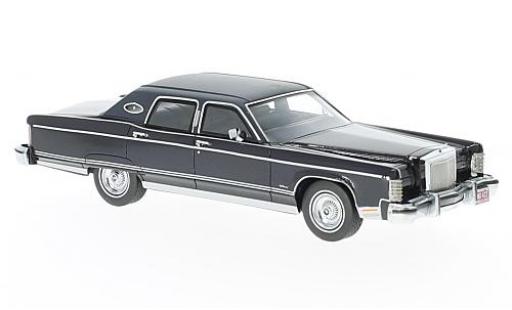 Diecast model cars Lincoln Continental 1/43 Neo Town Car metallic blue 1977 Lincoln Continental 1/43 Neo Town Car metallic blue 1977 diecast model cars