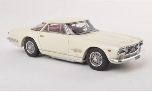 Diecast model cars Maserati 5000 GT 1/43 Neo Allemano white 1960 Maserati 5000 GT 1/43 Neo Allemano white 1960 diecast model cars