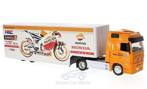 Diecast model cars Mercedes Actros 1/43 New Ray Repsol Honda Team mit Kastenauflieger Mercedes Actros 1/43 New Ray Repsol Honda Team mit Kastenauflieger diecast model cars