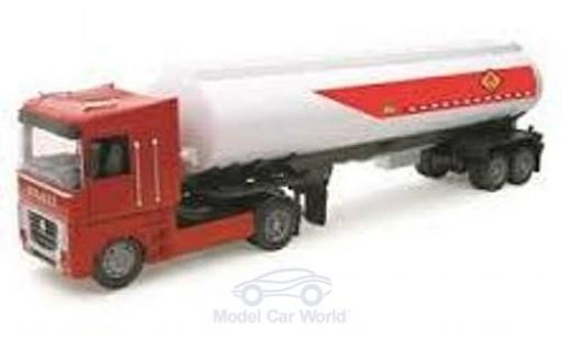 Diecast model cars Renault Magnum 1/18 New Ray mit Tankauflieger Renault Magnum 1/18 New Ray mit Tankauflieger diecast model cars