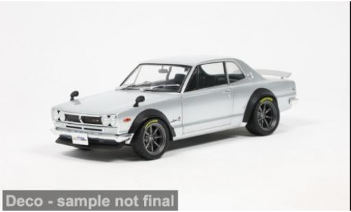 Diecast model cars Nissan Skyline 2000 GT-R (KPGC10) silber 1970 1/18 Solido