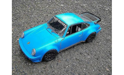 Porsche 911 Turbo 1/18 Tonka blue diecast model cars