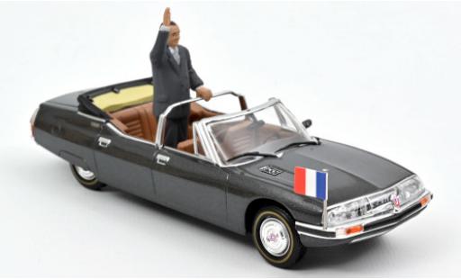 Diecast model cars Citroen SM 1/43 Norev Presidentielle metallic grey 1995 avec Figur: Jacques Chirac Citroen SM 1/43 Norev Presidentielle metallic grey 1995 avec Figur: Jacques Chirac diecast model cars