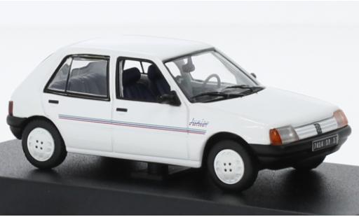 Diecast model cars Peugeot 205 1/43 Norev Junior white 1988 Peugeot 205 1/43 Norev Junior white 1988 diecast model cars