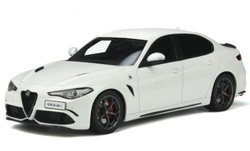 Diecast model cars Alfa Romeo Giulia 1/18 Ottomobile Quadrifoglio white 2019 Alfa Romeo Giulia 1/18 Ottomobile Quadrifoglio white 2019 diecast model cars
