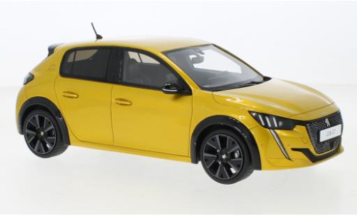 Diecast model cars Peugeot 208 1/18 Ottomobile GT metallise yellow 2020 Peugeot 208 1/18 Ottomobile GT metallise yellow 2020 diecast model cars