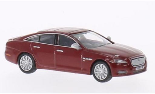 Diecast model cars Jaguar XJ 1/76 Oxford metallic red RHD Jaguar XJ 1/76 Oxford metallic red RHD diecast model cars