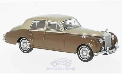 Diecast model cars Rolls Royce Silver Cloud 1/43 Oxford I metallic beige/brown RHD Rolls Royce Silver Cloud 1/43 Oxford I metallic beige/brown RHD diecast model cars