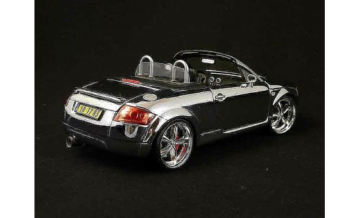 Audi TT roadster 1/18 Maisto shinning full chrome diecast model cars