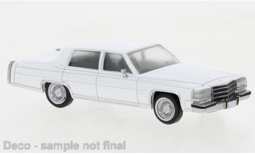 Diecast model cars Cadillac Fleetwood 1/87 PCX87 Brougham white 1982 Cadillac Fleetwood 1/87 PCX87 Brougham white 1982 diecast model cars