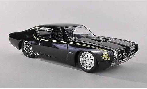 Pontiac GTO The Judge 1/24 Jada Toys black 1969 diecast model cars