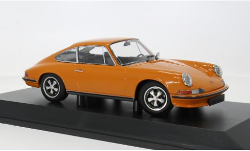 Diecast model cars Porsche 911 orange 1972 1/18 Minichamps