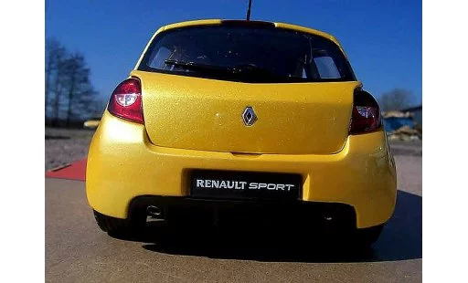 Renault Clio 3 RS 1/18 Solido yellow sirius diecast model cars