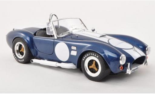 Diecast model cars Shelby Cobra 1/18 Shelby Collectibles 427 S/C metallic blue/white légende Series Shelby Cobra 1/18 Shelby Collectibles 427 S/C metallic blue/white légende Series diecast model cars