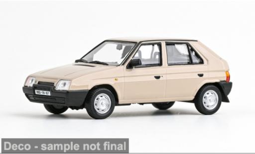 Skoda Favorit 1/43 Abrex 136L beige 1988 1:43 diecast model cars
