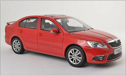 Skoda Octavia Base 1/18 Paudi V Sport red diecast model cars