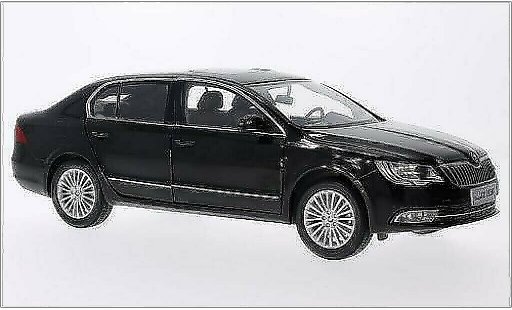 Skoda Superb Base 1/18 Paudi black 2013 diecast model cars