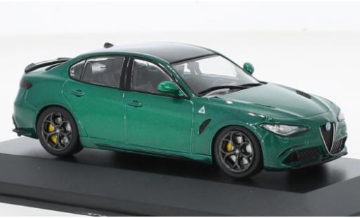 Diecast model cars Alfa Romeo Giulia 1/43 Solido Quadrifoglio metallise green 2020 Alfa Romeo Giulia 1/43 Solido Quadrifoglio metallise green 2020 diecast model cars
