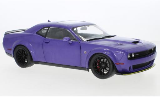 Diecast model cars Dodge Challenger 1/18 Solido R/T Scat Pack Widebody metallise purple 2020 Dodge Challenger 1/18 Solido R/T Scat Pack Widebody metallise purple 2020 diecast model cars