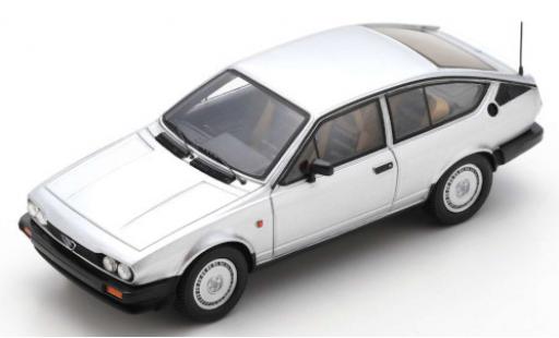Diecast model cars Alfa Romeo GT 1/43 Spark V 2.0 grey 1980 Alfa Romeo GT 1/43 Spark V 2.0 grey 1980 diecast model cars