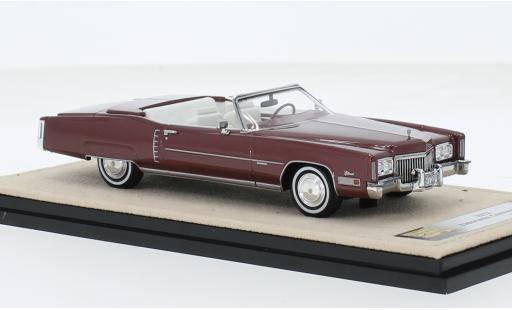 Diecast model cars Cadillac Eldorado 1/18 Stamp Models Cabriolet metallise rot 1972 1:18 Cadillac Eldorado 1/18 Stamp Models Cabriolet metallise rot 1972 1:18 diecast model cars