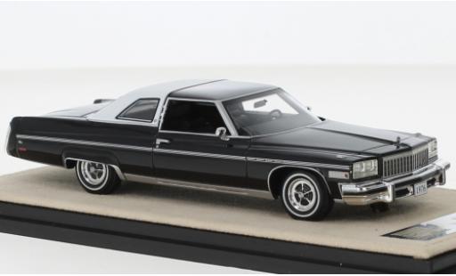 Diecast model cars Buick Electra 1/43 Stamp Models 225 limited Coupe black/white 1976 Buick Electra 1/43 Stamp Models 225 limited Coupe black/white 1976 diecast model cars